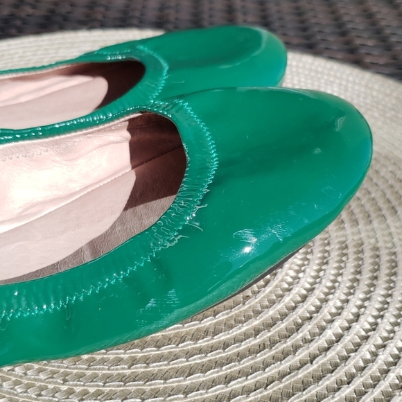 Vince Camuto green  ballerina flats - Picture 7 of 12